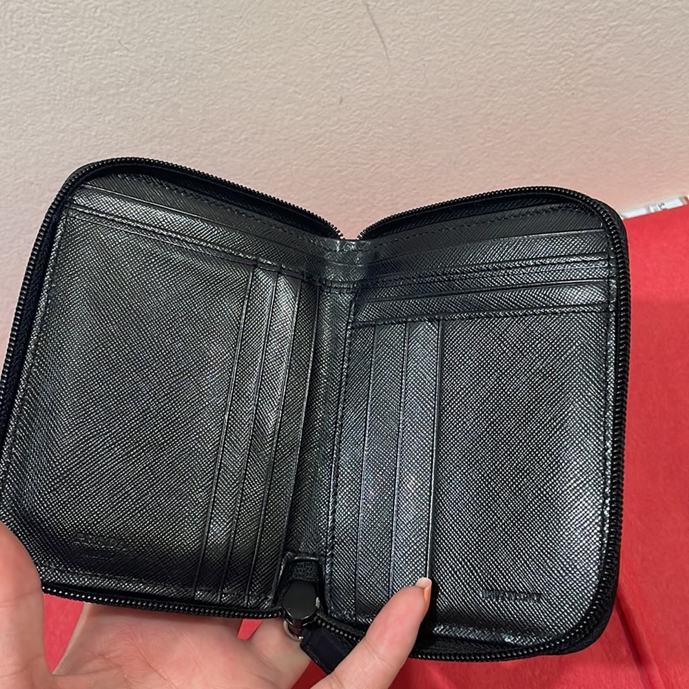 SOLD ‼️ Authentic Prada Nylon/Leather Mid Wallet🖤 - Picture 6 of 12